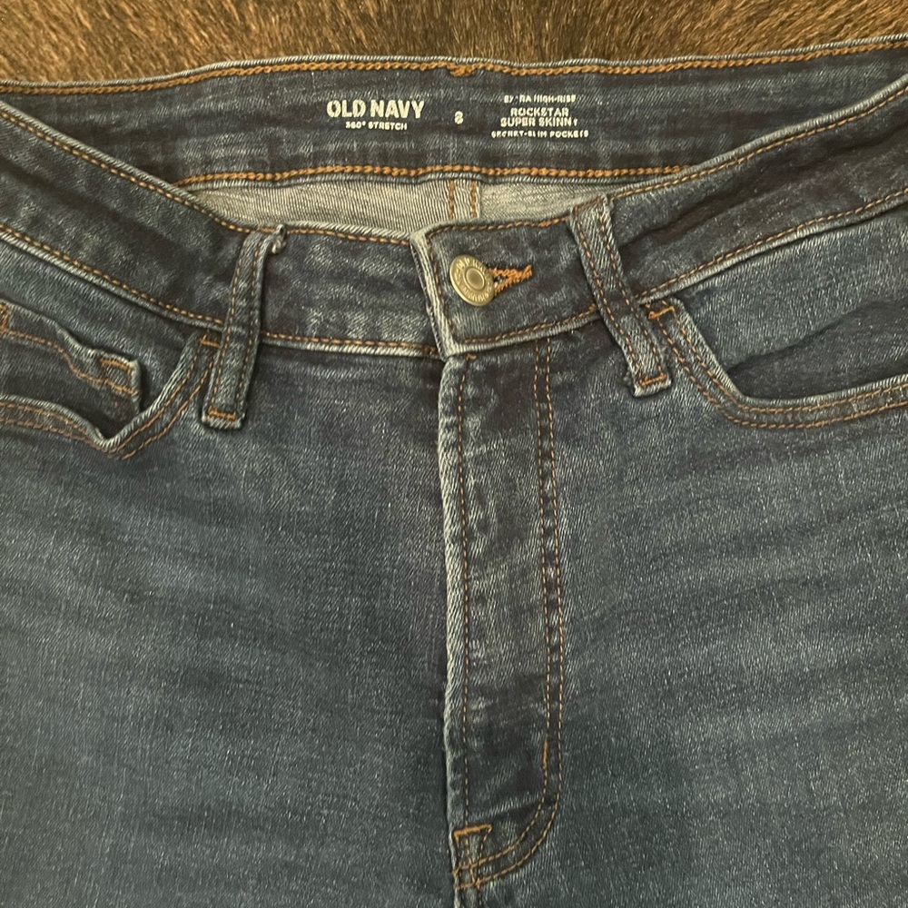 Old Navy Rockstar Super Skinny jeans size 8